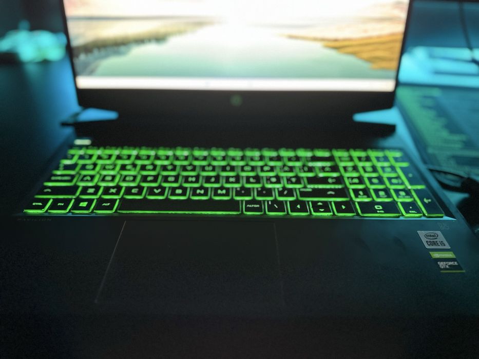 Vand Laptop Gaming HP Pavilion 16 i5-10300H/GTX 1650 Ti/SSD 256/HDD 1T