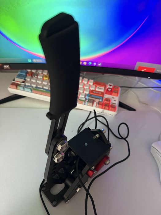 Frana de mana pentru simulatoare de gaming