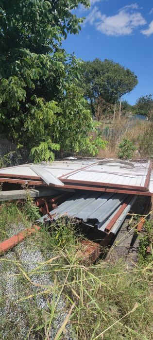 Метални Врати за хале