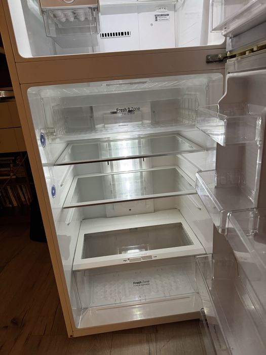 Frigider Lg 425L  TOTAL NO FROST