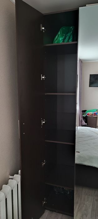 Продам спальный гарнитур