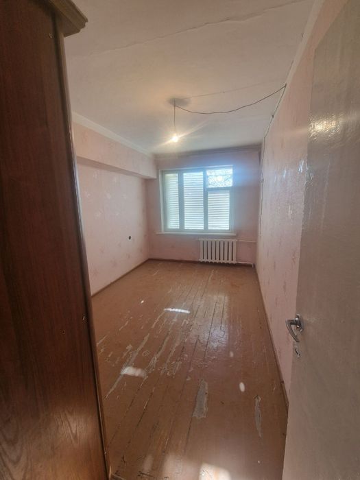 Юнусабад-4 Сезам 2/4/4 54м² балкон 2х6