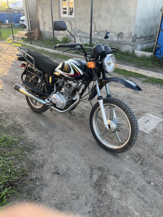 Продам yaqi 200
