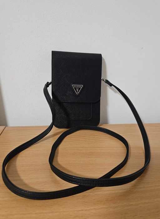 Дамска чанта Guess