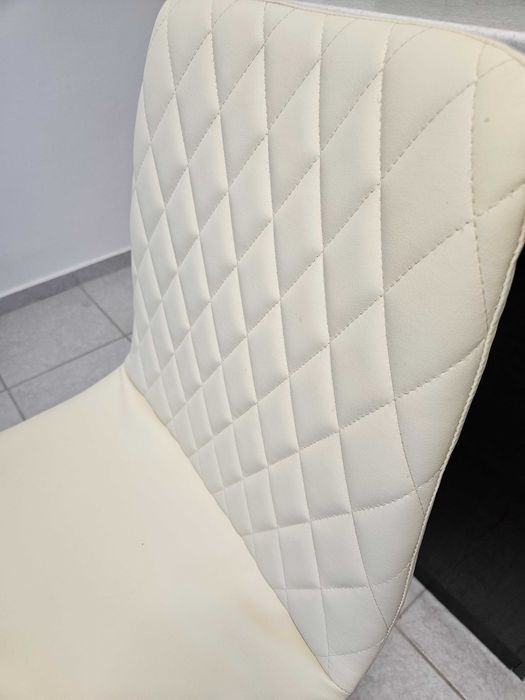 Трапезни  Столове Monza от еко кожа