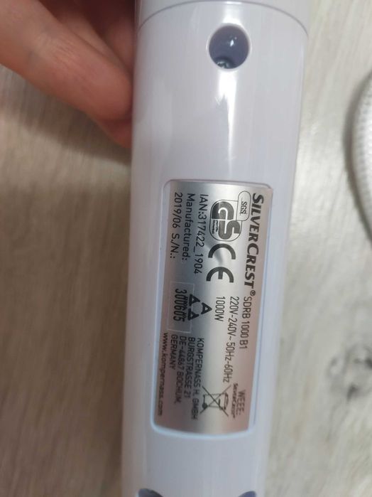 Fier de călcat cu abur vertical SilverCrest – 1000 W, 4 în 1