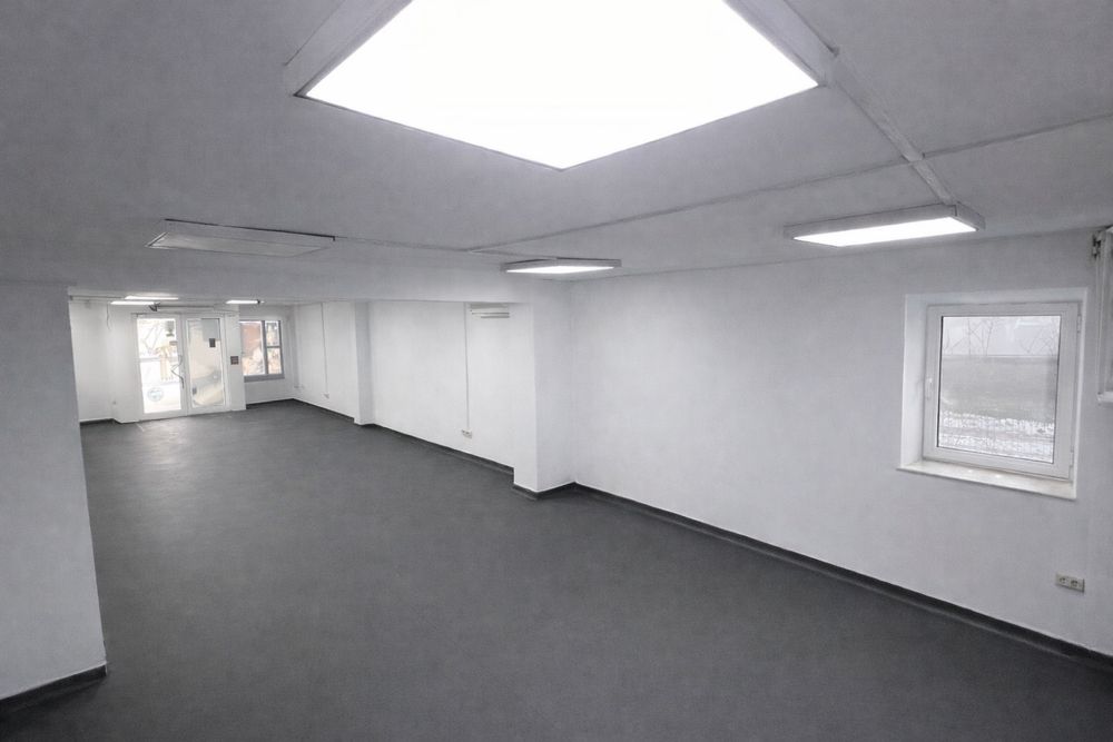 Spatiu Comercial 95 mp utili sau Casa de Locuit Lumina, 700 euro/lună