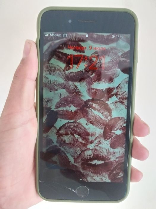 IPhone 8 plus Black