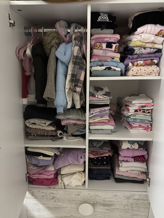 Vand mobilier camera copii