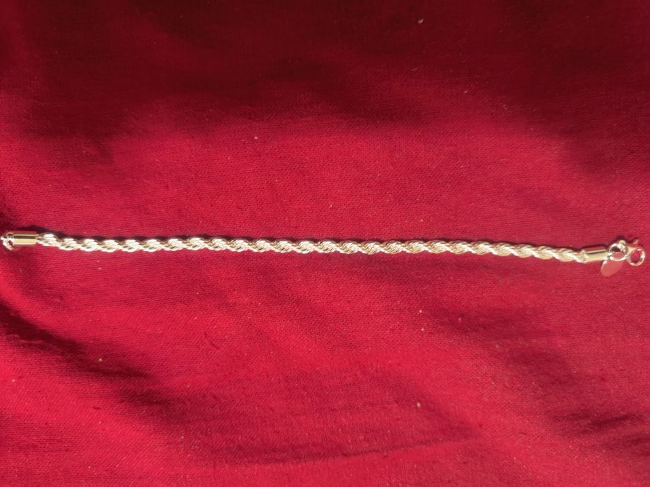 Дамска гривни сребърни