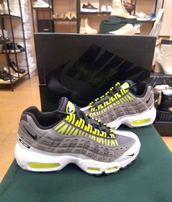 Сникърси NIKE Air Max 95  Kim Jones НАМАЛЕНИ -65%
