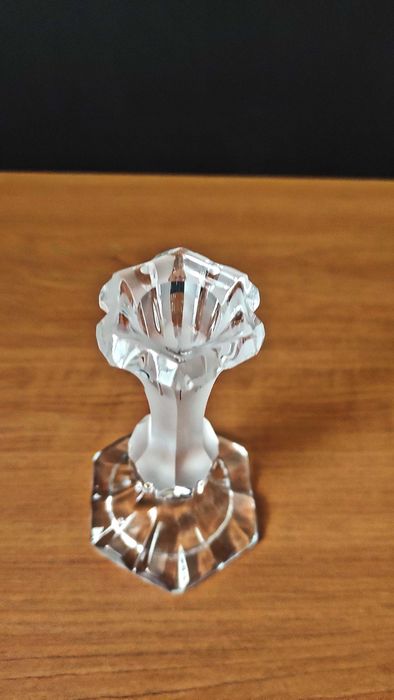 Кристален свещник