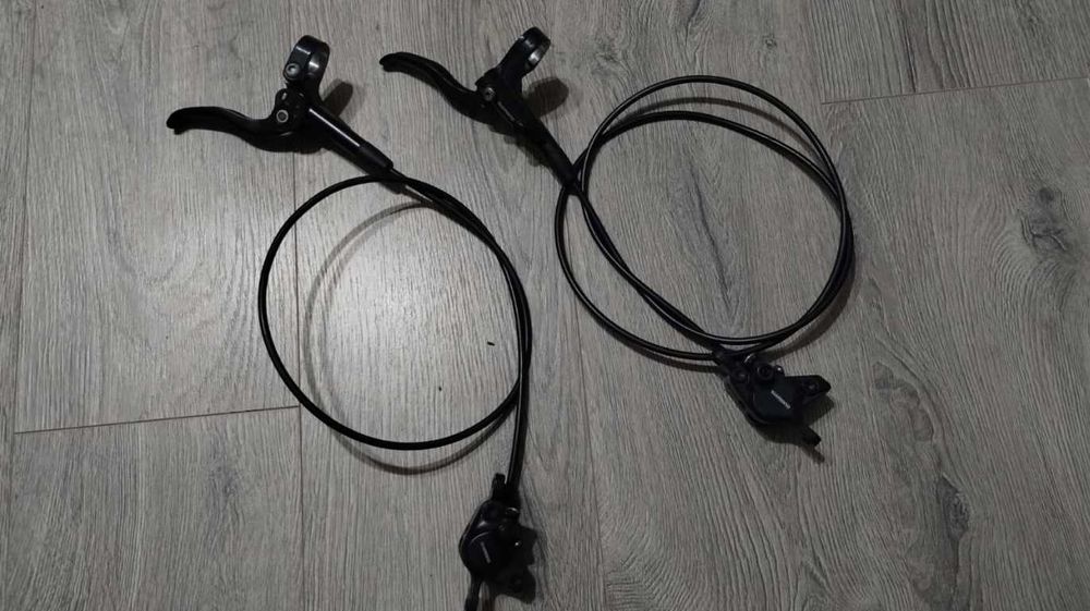 Vand Frane Shimano MT410 2 pistoane (Set)