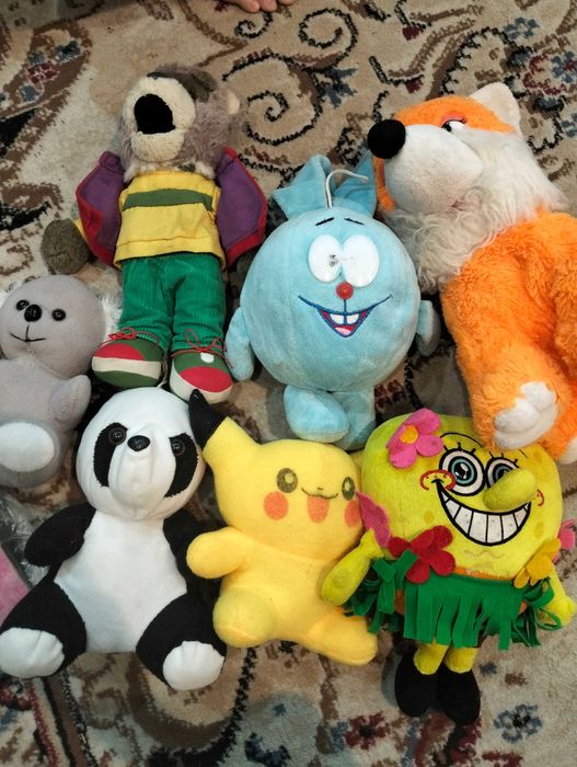 Игрушки мягкие..