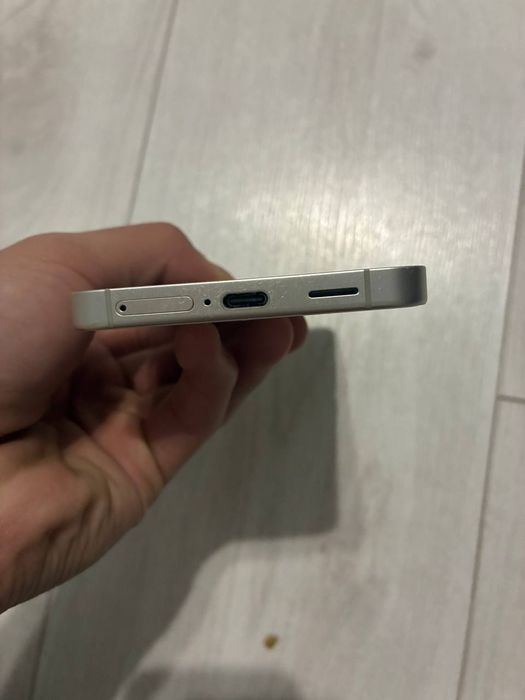 Samsung S24 можно и обмен предлагать