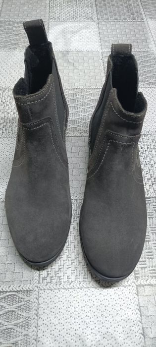 Продам   ботинки