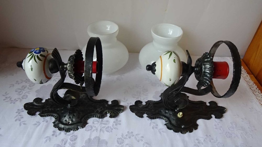 Два вентидж стенни лампи (аплици) от ковано желязо