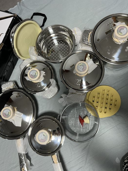 Кастрюли набор новый