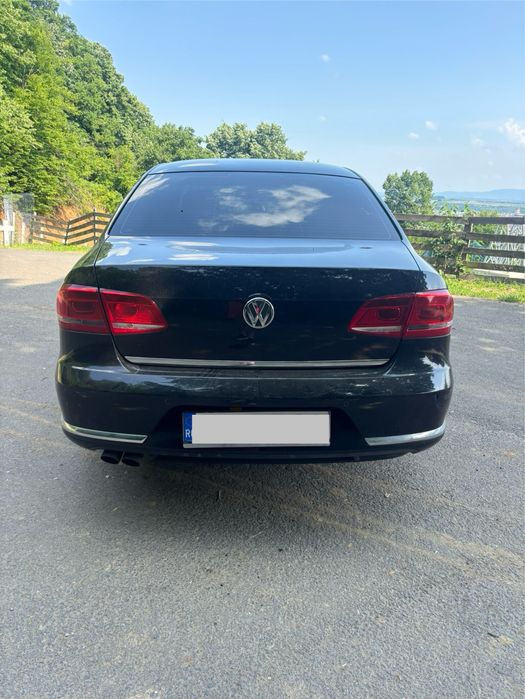 Volkswagen Passat B7 .  2.0 TDI 140 CP. An 2012 .