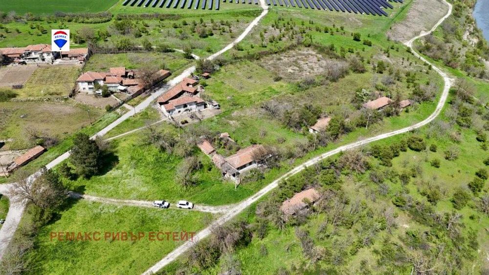 Продава се Къща в с. Джулюница, Област Русе - 80 кв.м за 57 €/кв.м - Снимка #2