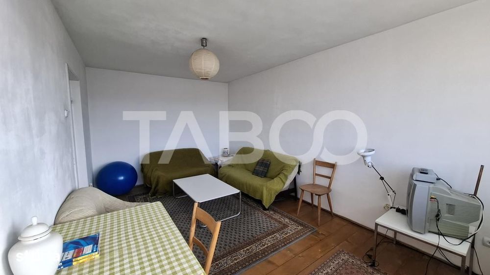 Apartament 3 camere decomandat 65 mp zona Mihai Viteazul