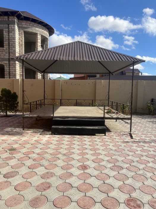 Тапчан сатылады.