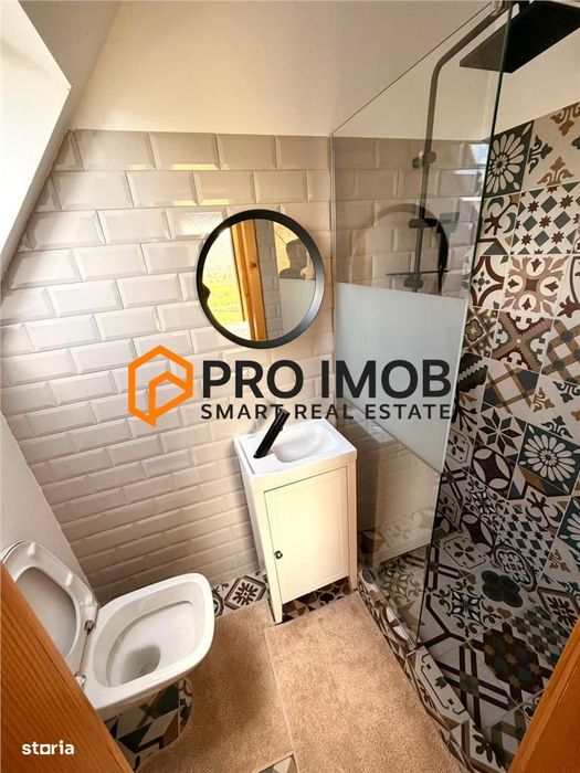 Cabana P+1+M zona Comandau