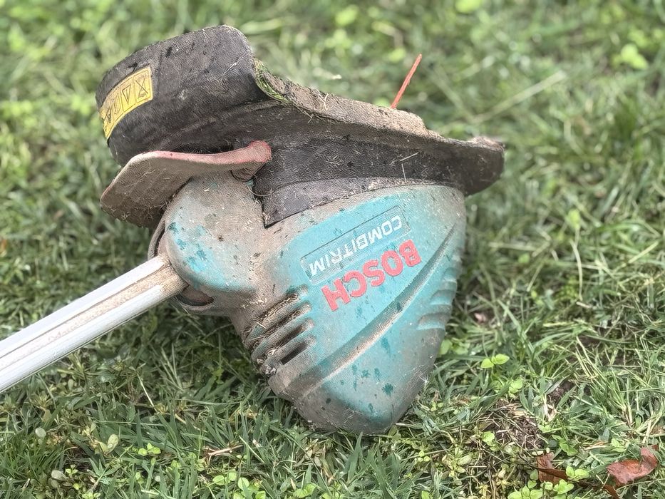 Coasă electrică cu fir Bosch (tambur defect)