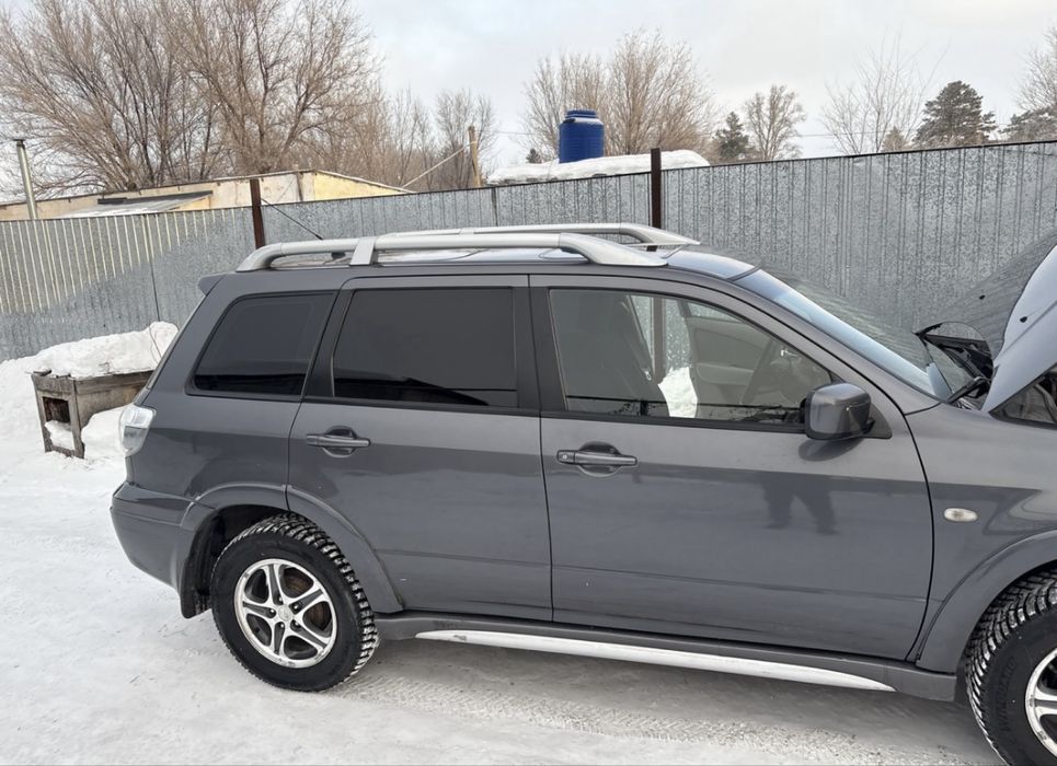 Продам оутлендер в отличном состоянии