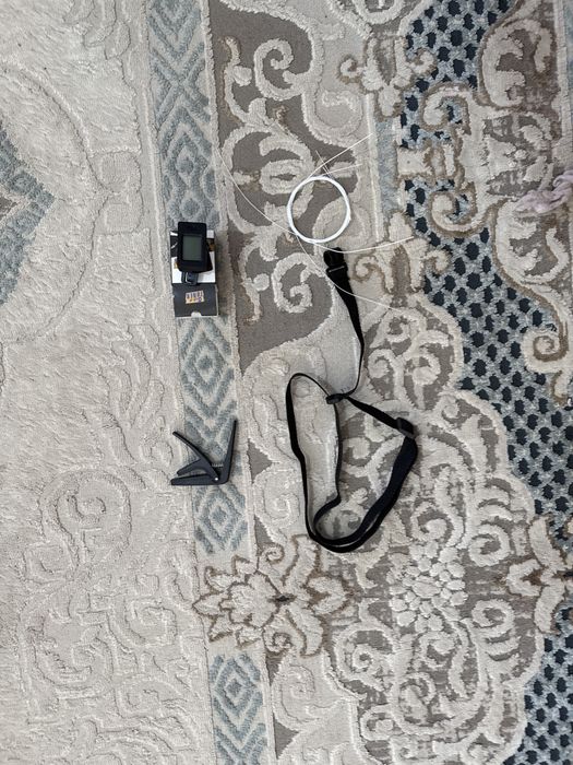 Уколеле (мини гитара)