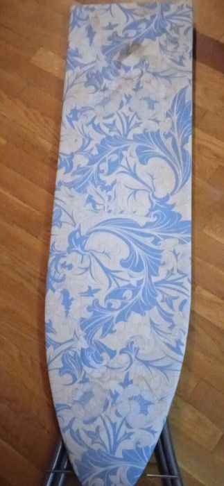 Доска гладильная.