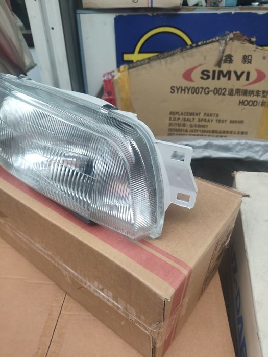 Митсубиси лансер фара дутый