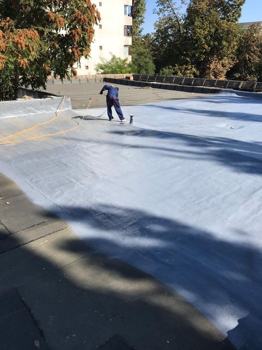 izolatie spuma poliuretanica Izoterm System