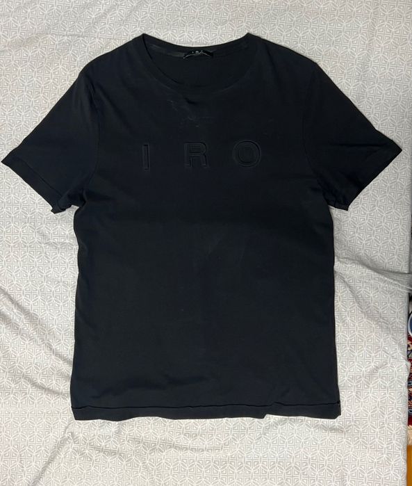 Футболка от бренда IRO