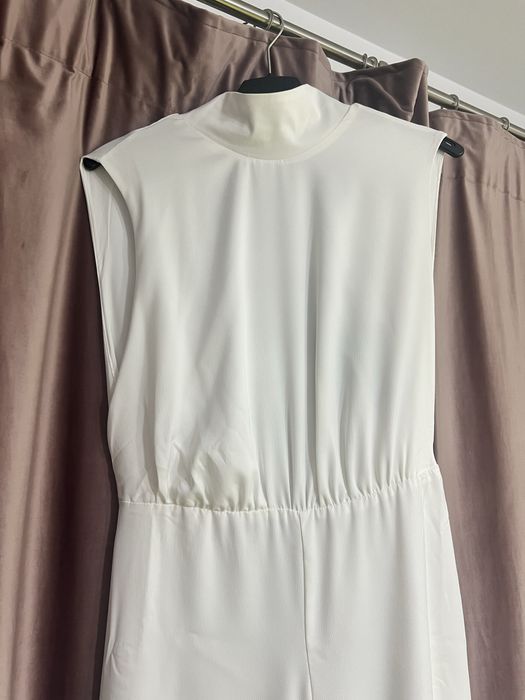 Salopeta din satin ideala pentu ocazii