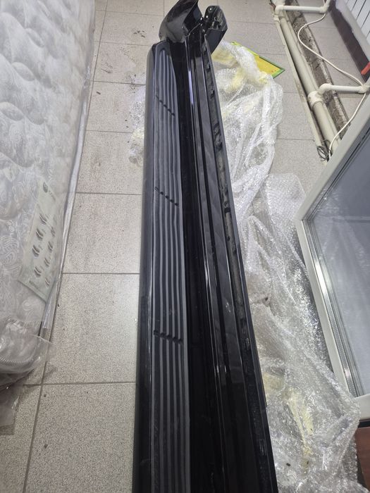 Продам пороги от ленд крузер 300