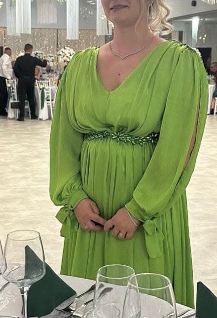 Rochie de nasa făcută la  comanda