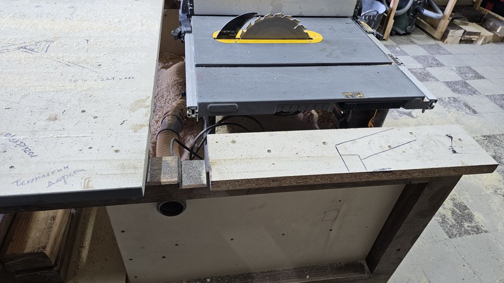 Dewalt dwe 7492 + Маса 120/205см.