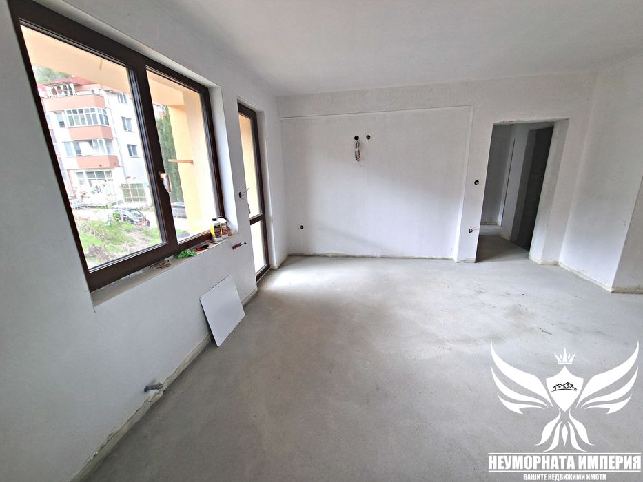 Продава се Тристаен апартамент в Асеновград - 92 кв.м за 1104 €/кв.м - Снимка #1