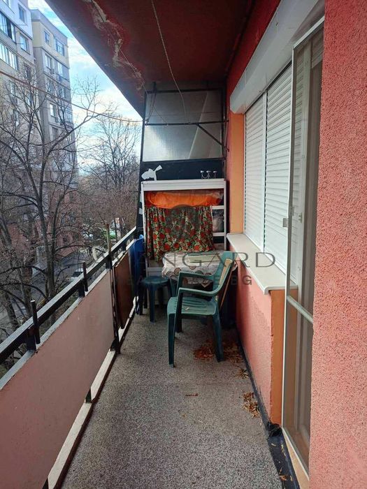 Продава се Тристаен апартамент в Пловдив, Кършияка - 85 кв.м за 1800 €/кв.м - Снимка #3