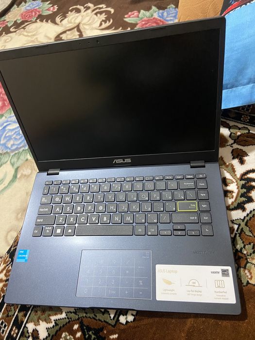 ASUS Laptop новый