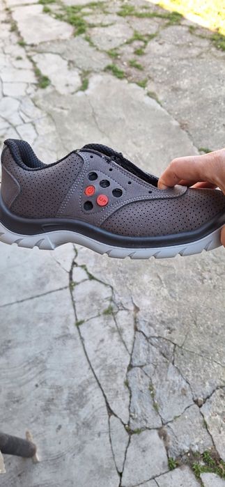 Bocanci de lucru(cu protectie)