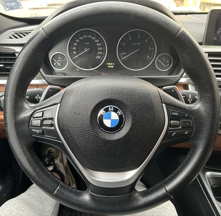 Волан за BMW F30 / F31  с пера и всички копчета