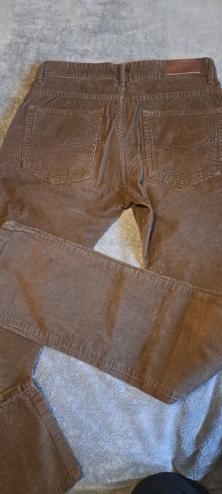 Pantaloni băieți catifa