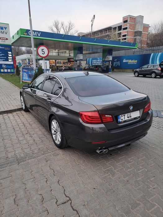 Vând BMW F 10 proprietar accept schimb cu model nou