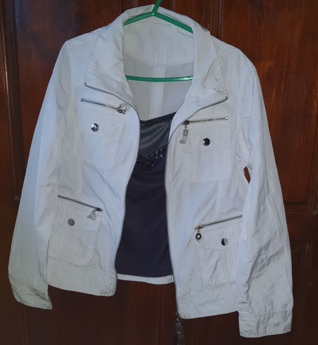 Geacă albă de vară pentru femei