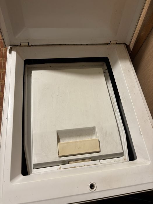 пералня с горно зареждане Whirlpool AWG653