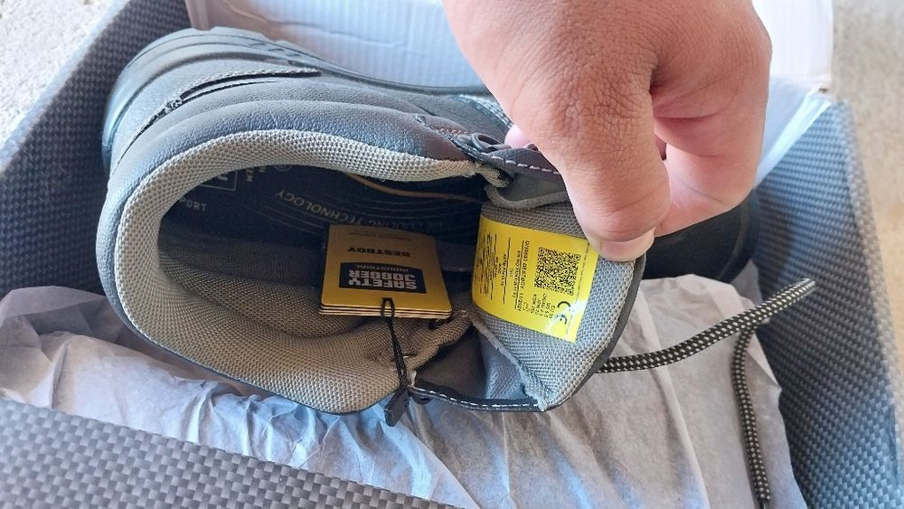 Ботинка 41.42 бар.г.Кульсары