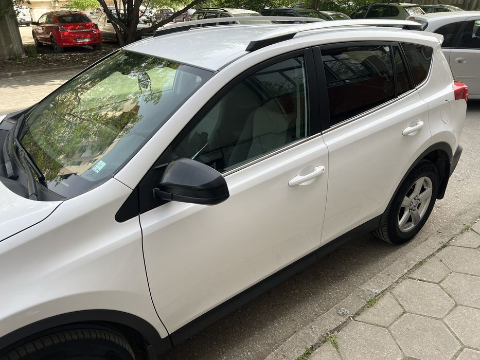 Тойота RAV 4 2,5XLE