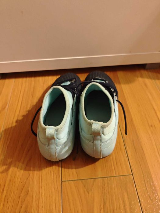 Ghete de fotbal Adidas mărimea 36